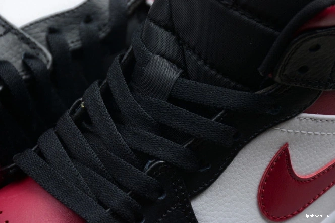 Jordan  1 Air Mid Bred Toe 554724-066 0522